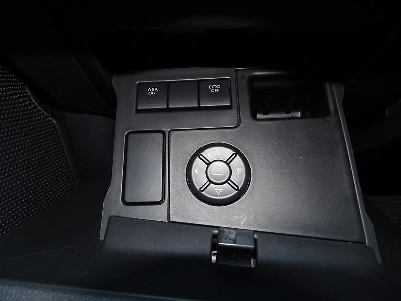 Peugeot 508 (2015) SW RXH 2,0 HDi 180 EAT6 - fotka 28 z 47