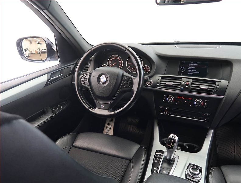 BMW X3 (2012) xDrive20d, 4X4, Automat, Kůže - fotka 7 z 22