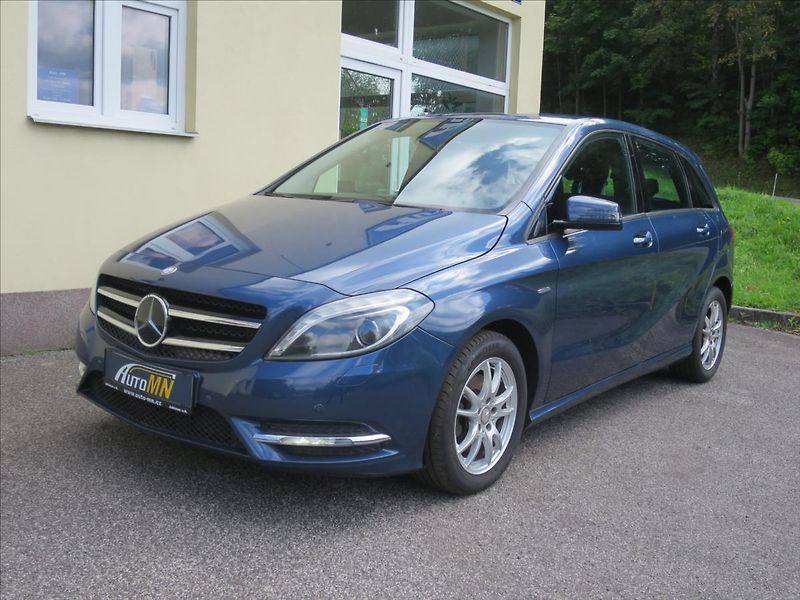 Mercedes-Benz Třídy B 1,6   200 - fotka 5 z 22