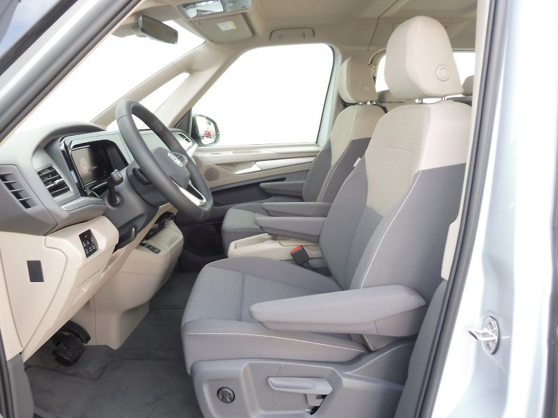Volkswagen Multivan (2025) Long Life 2,0 TDI 110kW DSG - fotka 7 z 30