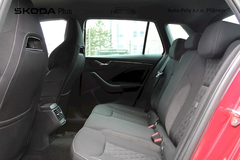 Škoda Kamiq (2019) Style 1.0TSI / 85kW 6°MP - fotka 19 z 22