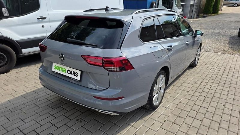 Volkswagen Golf (2024) 2.0 TDI 110kW DSG7 Style TZ - fotka 6 z 39