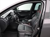 Škoda Octavia 2,0 TDi 4x4 DSG RS CZ - náhled 11