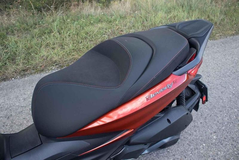test Piaggio Beverly S 300