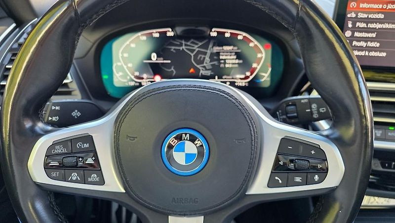 BMW iX3 (2022) M-Sport 210kW 80kWh SoH96,3% - fotka 26 z 56