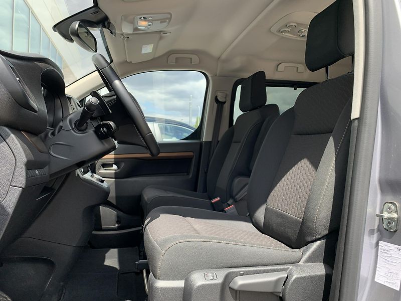 Toyota ProAce Verso L2 FAMILY 2.0 D-4D 130kW AT8 - fotka 17 z 30