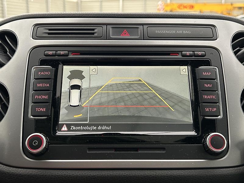 Volkswagen Tiguan 2.0 TDI 4x4 LIFE - fotka 11 z 29