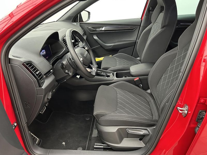 Škoda Karoq 1.5 TSI SportLine - fotka 23 z 31
