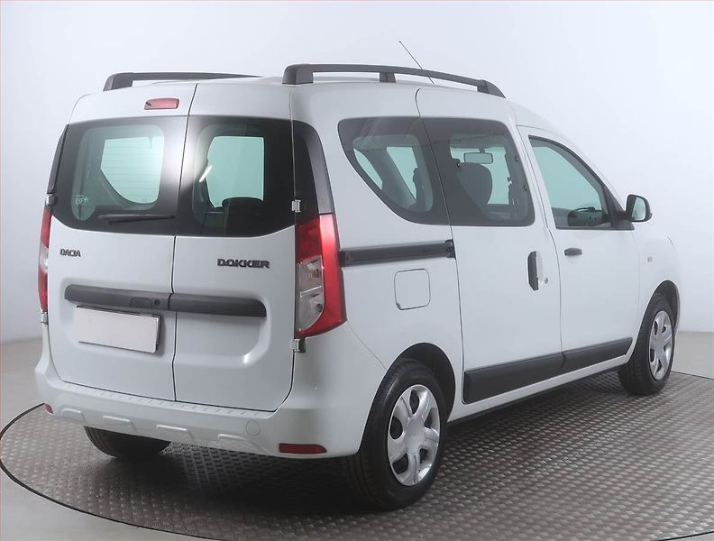 Dacia Dokker (2017) Arctica 1.5 dCi, 5Míst, SR - fotka 5 z 14