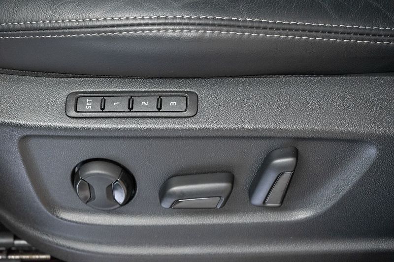 Škoda Kodiaq 2.0 TDI STYLE+*TAŽNÉ*DPH*ČR 1M - fotka 17 z 48