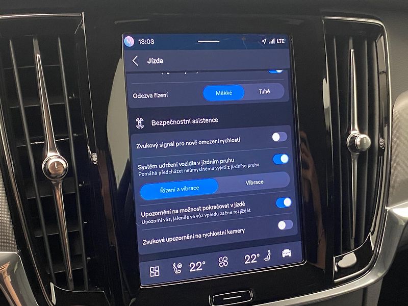 Volvo V90 T6 AWD RECHARGE DARK PLUS AUT - fotka 53 z 54