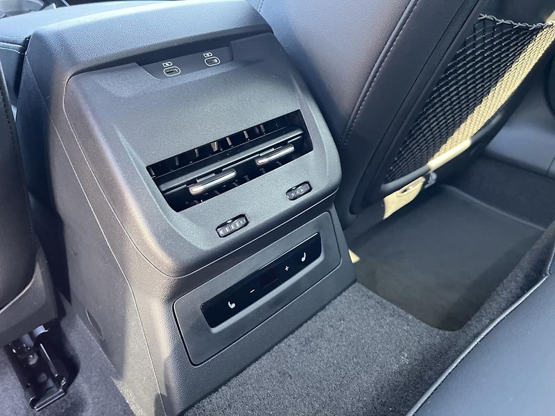 Audi A5 (2025) Avant TDI quattro 150kW STR - fotka 25 z 29