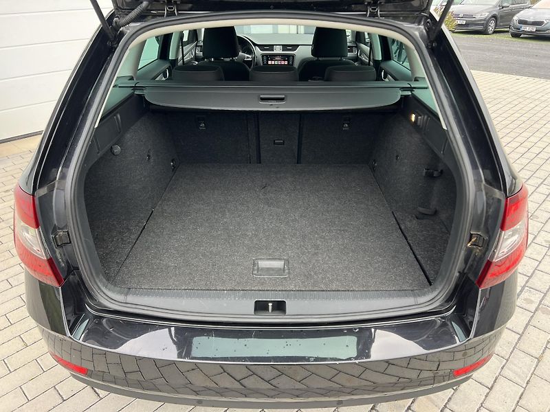 Škoda Octavia (2019) 2.0TDI 110kW STYLE DSG NAVI  - fotka 19 z 20