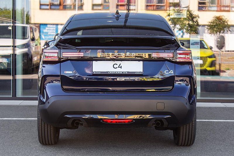 Citroën C4 1,2 COLLECTION Hybrid 145k Aut - fotka 7 z 19