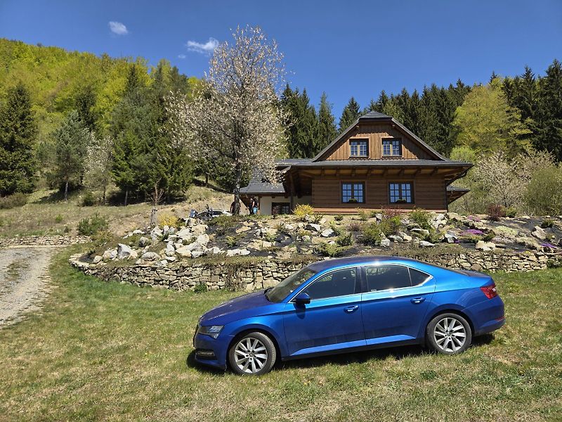Škoda Superb (2019) - fotografie inzerátu