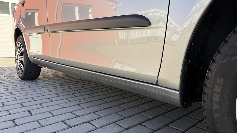 Škoda Fabia (2010) 1.4 16V*63kW*COOL-EDITION*TOP* - fotka 10 z 27