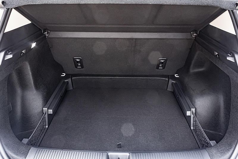 MG MGS5 EV (2026) LR 64 kWh  Exclusive - fotka 8 z 22