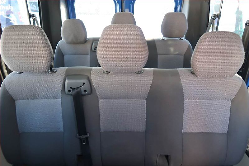 Peugeot Boxer (2013) 2.2 HDi, Bus, 9Míst - fotka 8 z 12