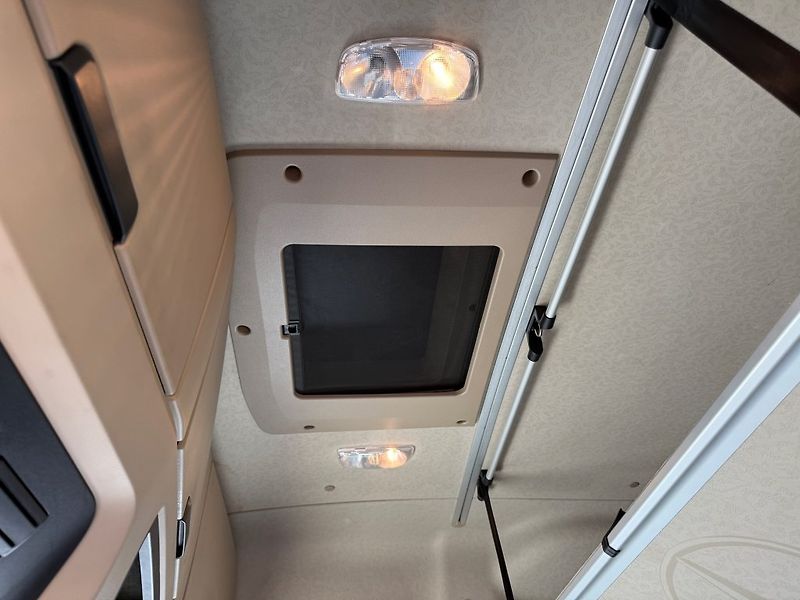 Mercedes-Benz 1845 Actros EURO 6 MEGA/lowdec - fotka 17 z 20