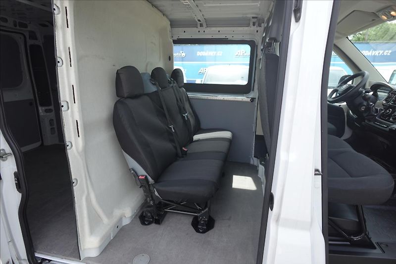 Fiat Ducato 2,2 MJT  L2H1 6MÍST KLIMA - fotka 18 z 33