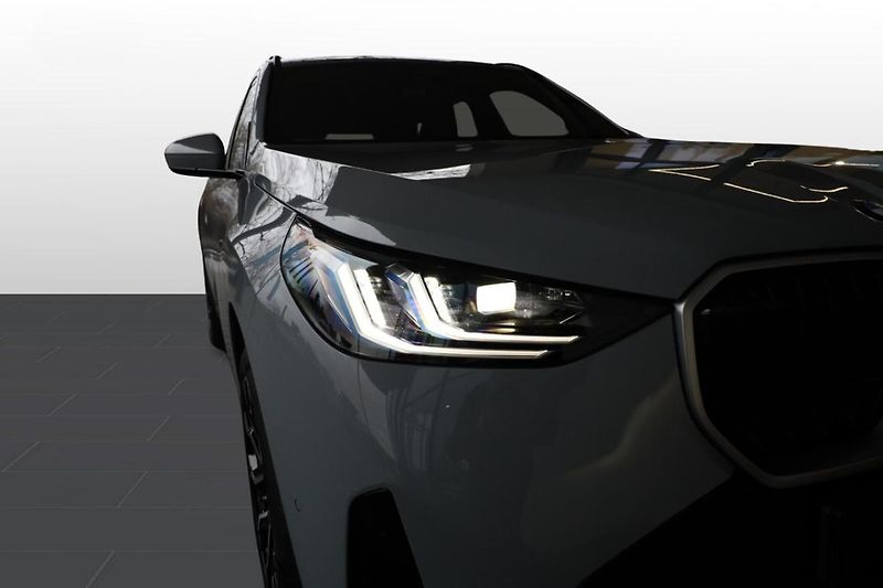 BMW X3 20 xDrive - fotka 18 z 26