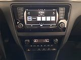 Škoda Rapid (2017) 1.0 TSI, Serv.kniha, Navi - náhled 12