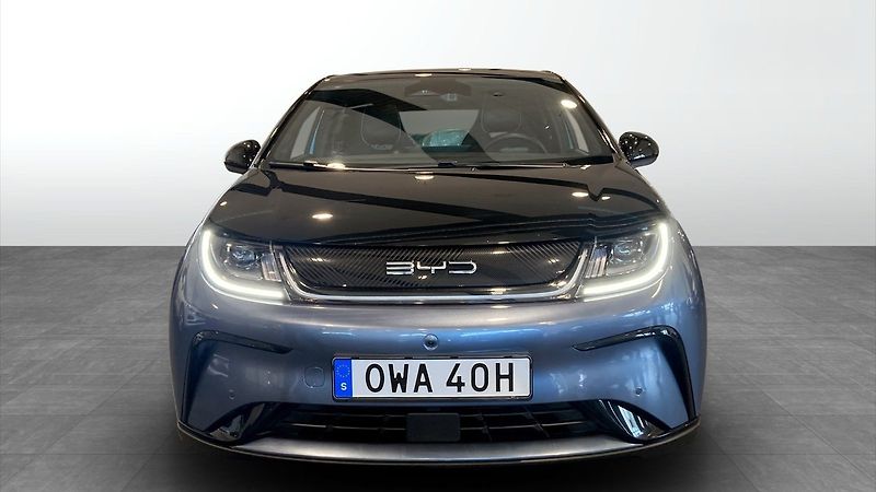 BYD Dolphin 60.4kWh Design Pano 360 - fotka 2 z 16