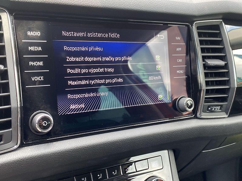 Škoda Kodiaq (2020) 2.0 TDI 4x4 DSG L&K - fotka 24 z 46