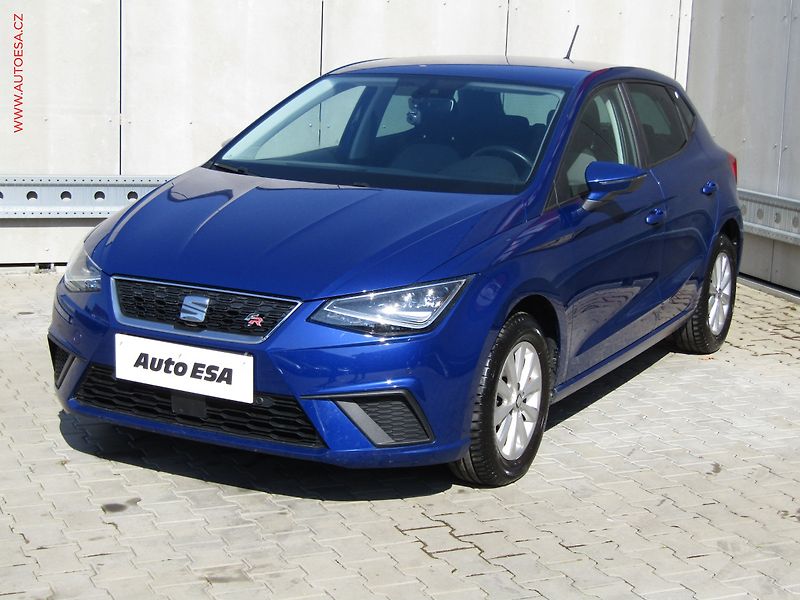 Seat Ibiza (2019) 1.0 TSi, FR, navi, LED - fotka 3 z 21