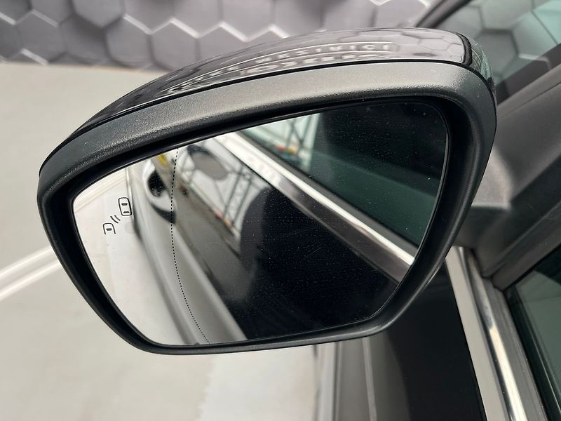 Ford Galaxy 2.0 EB Titanium manuál nez.top - fotka 44 z 70
