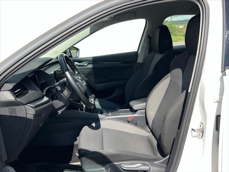 Škoda Octavia 2,0 TDi 85kW AMBITION PLUS  IV - fotka 11 z 24