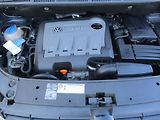 Volkswagen Touran 1,6 TDi CL BlueMotion*TAŽ.ZAŘ. - náhled 42