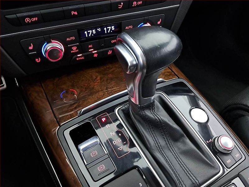 Audi A7 (2012) 3.0 TDI, Automat - fotka 13 z 24