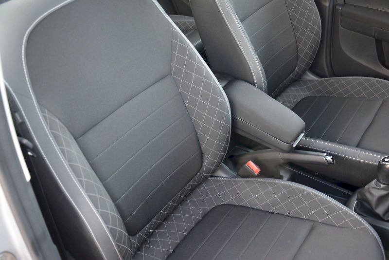 Škoda Fabia (2021) Combi 1.0 TSI 70 kW Ambition P - fotka 13 z 23