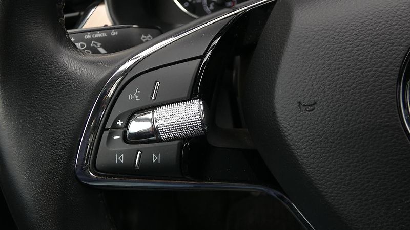 Škoda Scala 1.0 TSI Style - fotka 11 z 23