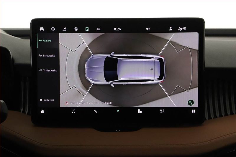 Škoda Superb (2024) 2.0 TDI, L&K, HUD, 360° - fotka 14 z 23