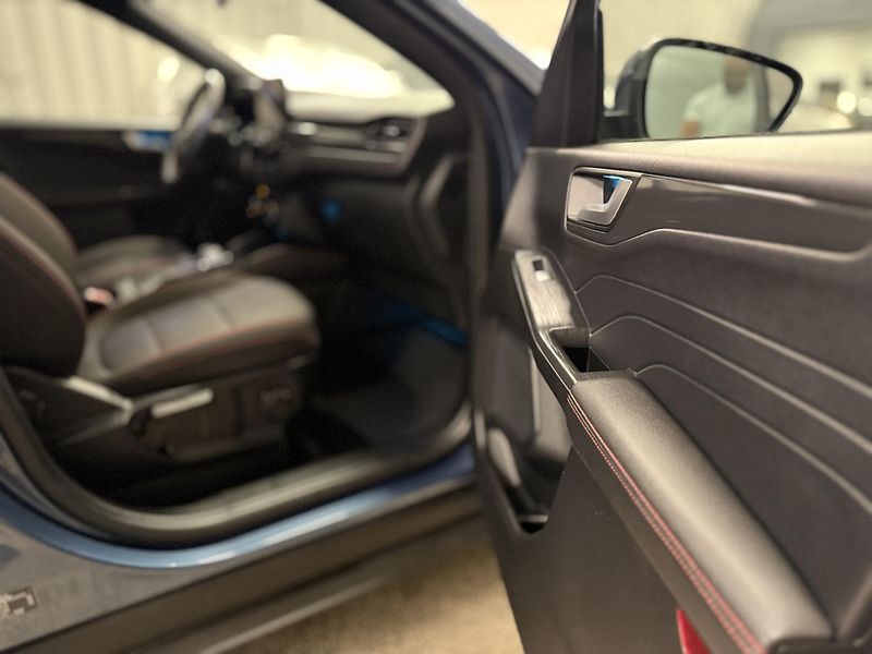 Ford Kuga (2023) 2.5,HYBRID,ST-LINE,E85!! - fotka 13 z 35