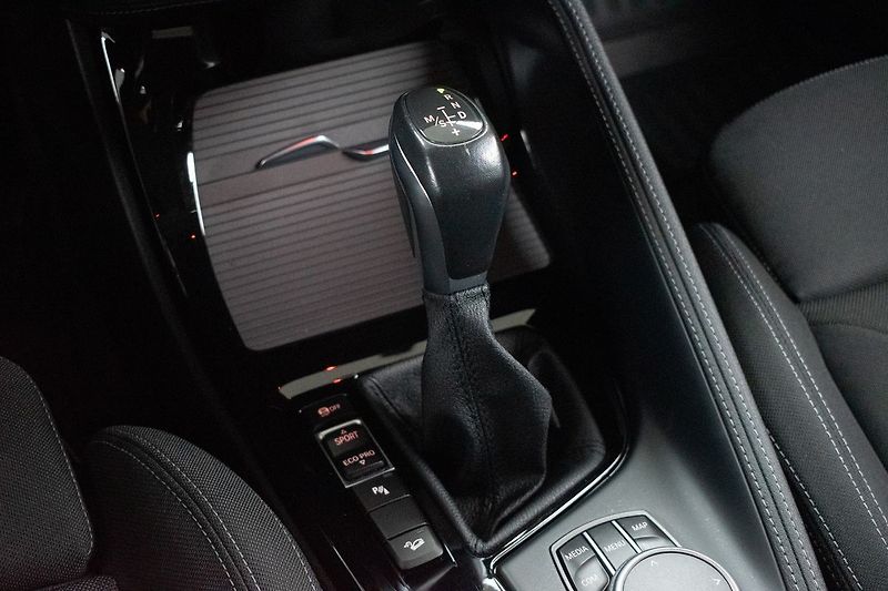 BMW X1 xDrive20d Sport Line*HEAD-UP* - fotka 22 z 42