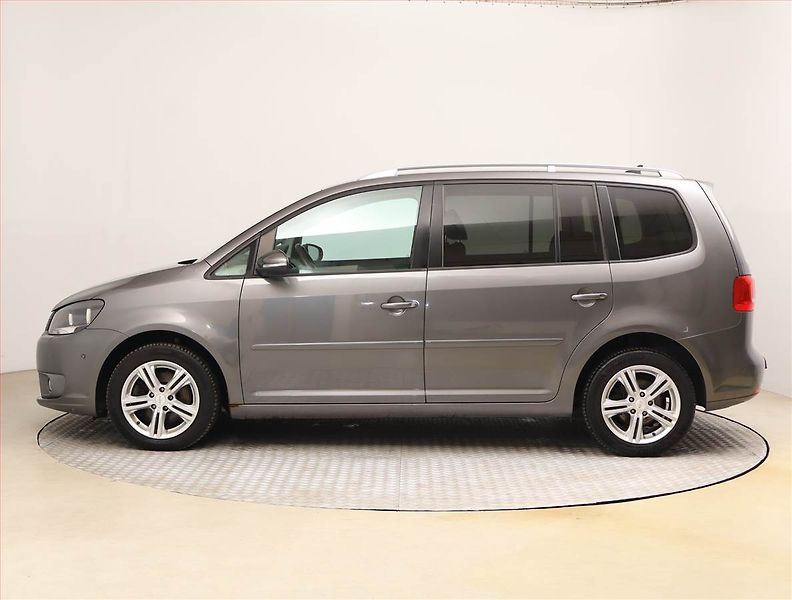 Volkswagen Touran (2011) 2.0 TDI, 7 míst, Serv.kniha - fotka 3 z 22