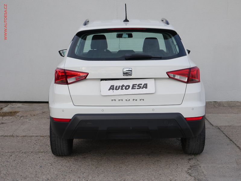 Seat Arona (2019) 1.0 TSi, Xcellence, navi - fotka 5 z 19