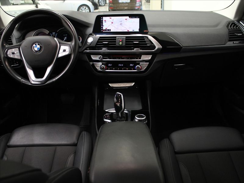 BMW X3 2,0 20xd 1.maj.ČR Výprodej! - fotka 8 z 25