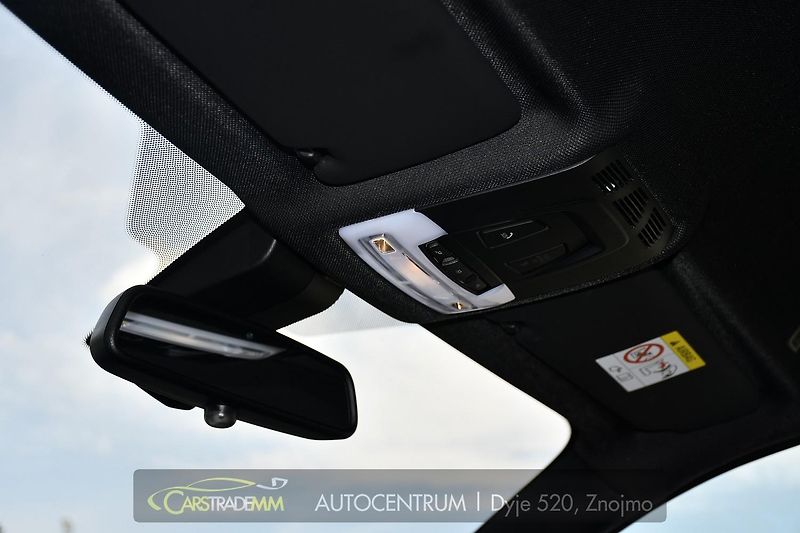 BMW M4 3.0i 45tKM!! ČR DPH LED - fotka 41 z 53