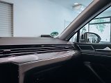 Volkswagen Passat Variant 2.0 TDI Alltrack 4MOTION DSG - náhled 18