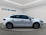 Hyundai i30 (2018) TRIKOLOR COMFORT 1.0 T-GDi 88k - náhled 7
