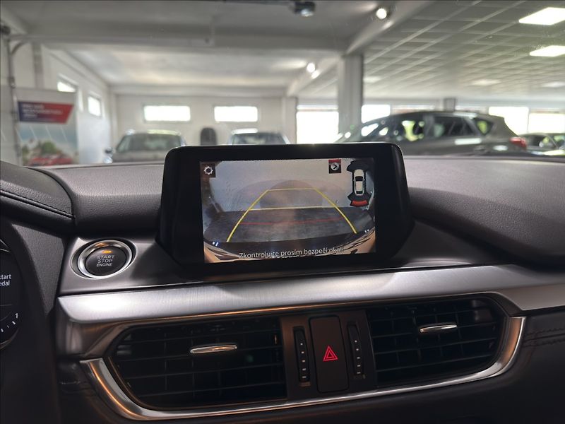 Mazda 6 2,2   D 1.MAJITEL 1.ROK ZÁRUKA - fotka 13 z 42