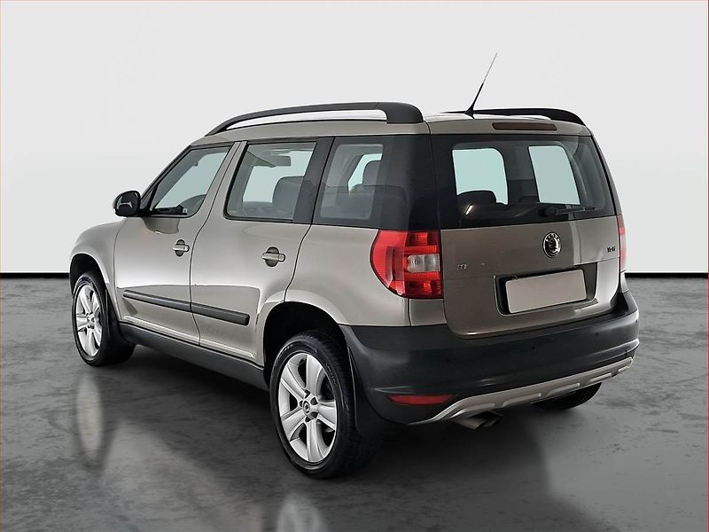 Škoda Yeti (2010) Ambition 2.0 TDI, ČR,1.maj - fotka 4 z 16
