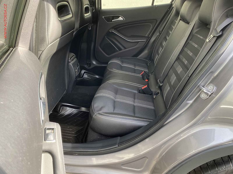 Mercedes-Benz CLA (2018) 2.2 CDi 4Matic, AT, LED - fotka 10 z 22