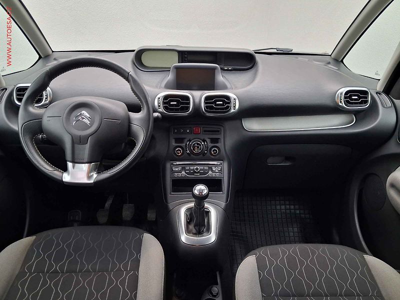 Citroën C3 Picasso (2015) 1.2 PT, Millenium, navi - fotka 8 z 16