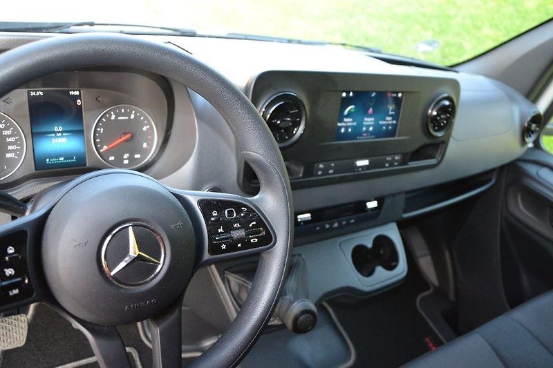 Mercedes-Benz Sprinter 317 hydr. čelo velká výbava  - fotka 9 z 51