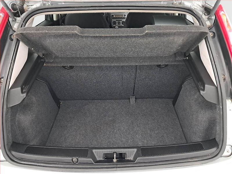 Fiat Grande Punto (2009) 1.2, nová STK, za super cenu - fotka 13 z 14